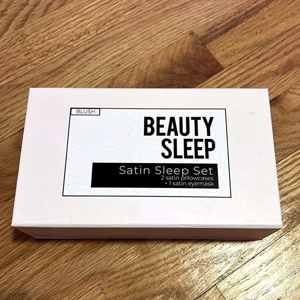Beauty sleep satin sleep set BLUSH